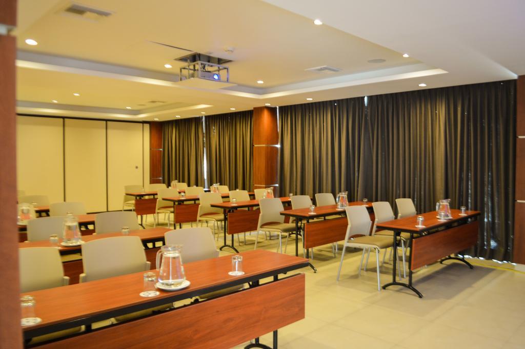 VPX Hotel Asia Exterior foto